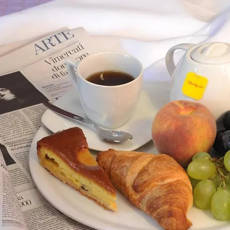 Vecchio فندق مبيت وإفطار Castagnito